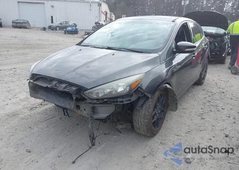 2016 Ford Focus Se z USA, uszkodzony, nr VIN 1FADP3K23GL307755